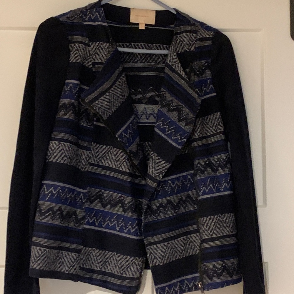 Skies are Blue patterned jacket.